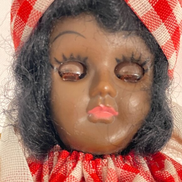 CARMEN ORIGINALS Vintage "The Original NOLA Market Girl" Collectible Doll - Picture 9 of 9
